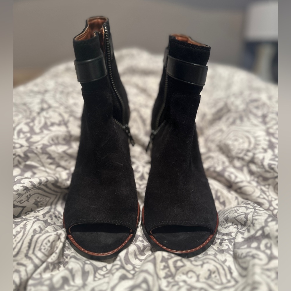 Coach open toe booties, fun heal, black suede size 7